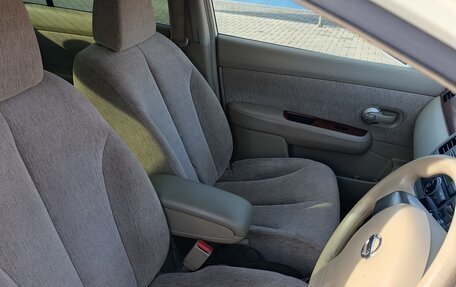 Nissan Tiida, 2004 год, 600 000 рублей, 13 фотография