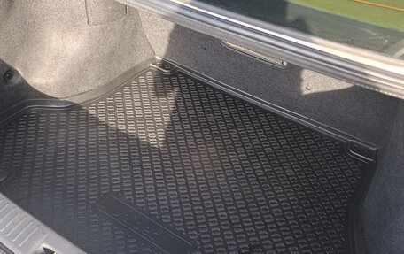 Nissan Tiida, 2004 год, 600 000 рублей, 16 фотография