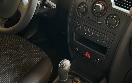 Renault Megane II, 2004 год, 600 000 рублей, 8 фотография