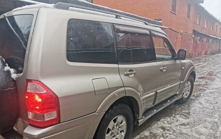 Mitsubishi Pajero III рестайлинг, 2004 год, 1 050 000 рублей, 6 фотография