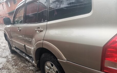 Mitsubishi Pajero III рестайлинг, 2004 год, 1 050 000 рублей, 7 фотография