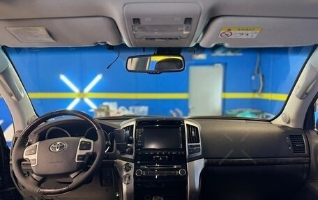 Toyota Land Cruiser 200, 2014 год, 4 700 000 рублей, 12 фотография