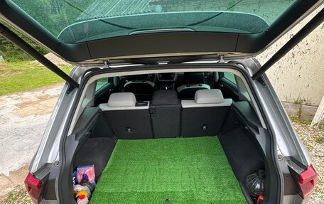 Volkswagen Tiguan II, 2020 год, 2 300 000 рублей, 9 фотография