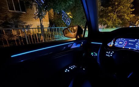 Volkswagen Tiguan II, 2020 год, 2 300 000 рублей, 6 фотография