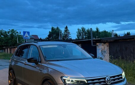Volkswagen Tiguan II, 2020 год, 2 300 000 рублей, 11 фотография