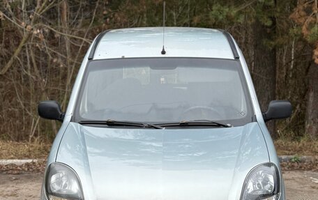 Renault Kangoo II рестайлинг, 2007 год, 450 000 рублей, 1 фотография