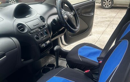 Toyota Vitz, 2003 год, 400 000 рублей, 5 фотография