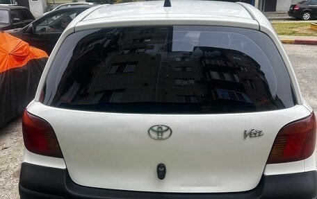 Toyota Vitz, 2003 год, 400 000 рублей, 4 фотография