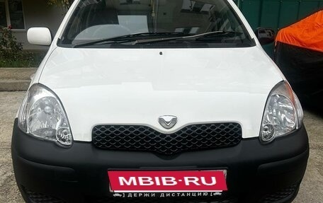 Toyota Vitz, 2003 год, 400 000 рублей, 8 фотография