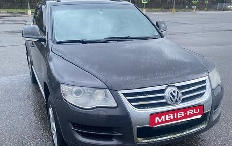 Volkswagen Touareg III, 2007 год, 1 200 000 рублей, 2 фотография