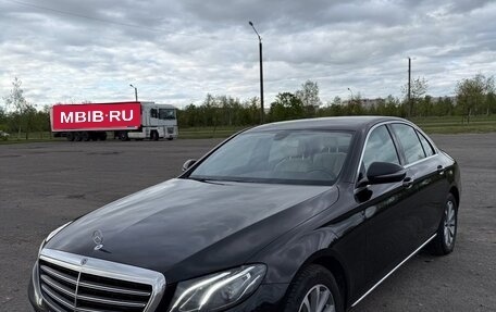 Mercedes-Benz E-Класс, 2018 год, 2 650 000 рублей, 1 фотография