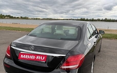 Mercedes-Benz E-Класс, 2018 год, 2 650 000 рублей, 6 фотография