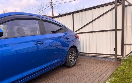 Hyundai Solaris II рестайлинг, 2017 год, 780 000 рублей, 5 фотография