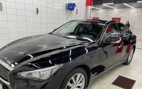 Infiniti Q50 I рестайлинг, 2017 год, 2 500 000 рублей, 2 фотография