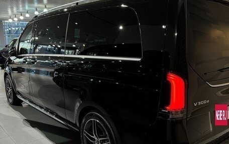 Mercedes-Benz V-Класс, 2024 год, 17 000 000 рублей, 4 фотография