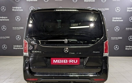 Mercedes-Benz V-Класс, 2024 год, 17 000 000 рублей, 13 фотография