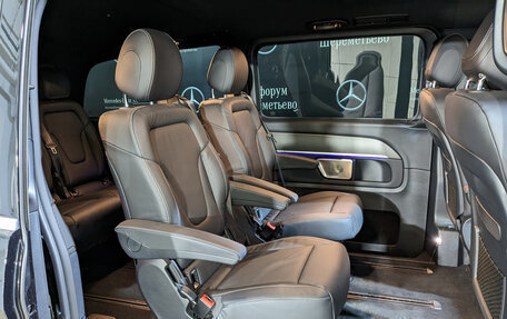 Mercedes-Benz V-Класс, 2024 год, 17 000 000 рублей, 19 фотография