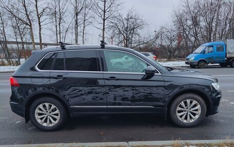 Volkswagen Tiguan II, 2017 год, 1 800 000 рублей, 4 фотография