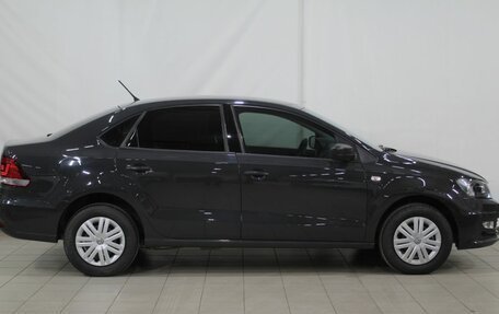 Volkswagen Polo VI (EU Market), 2015 год, 970 000 рублей, 4 фотография