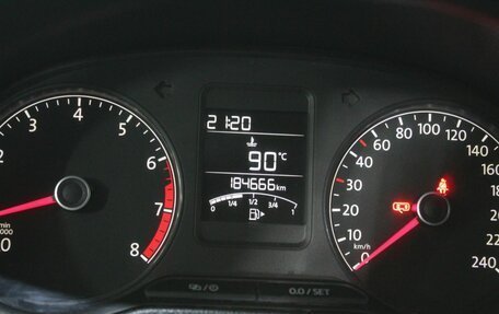 Volkswagen Polo VI (EU Market), 2015 год, 970 000 рублей, 11 фотография