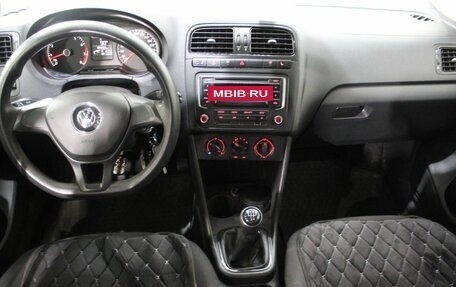 Volkswagen Polo VI (EU Market), 2015 год, 970 000 рублей, 14 фотография