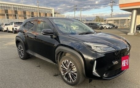 Toyota Yaris Cross, 2021 год, 1 415 000 рублей, 3 фотография