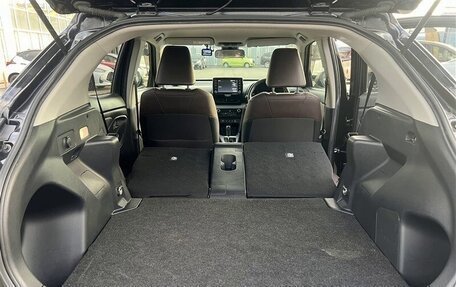 Toyota Yaris Cross, 2021 год, 1 415 000 рублей, 16 фотография