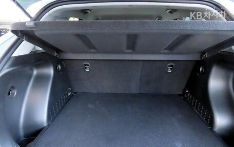 Hyundai Kona, 2023 год, 1 800 000 рублей, 18 фотография