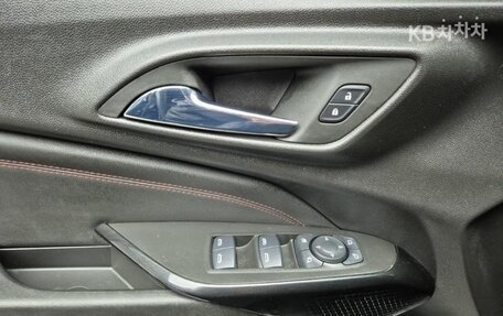 Chevrolet Trax, 2022 год, 1 400 000 рублей, 10 фотография