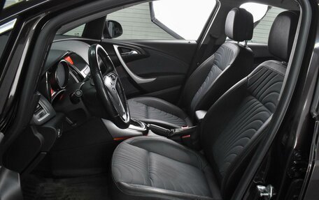 Opel Astra J, 2013 год, 899 000 рублей, 10 фотография