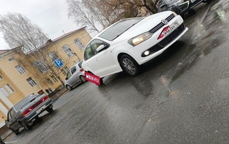 Volkswagen Polo VI (EU Market), 2015 год, 555 000 рублей, 1 фотография