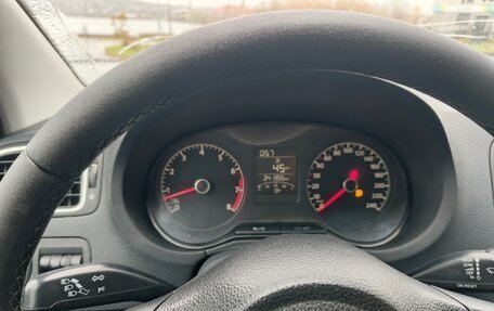 Volkswagen Polo VI (EU Market), 2015 год, 555 000 рублей, 6 фотография