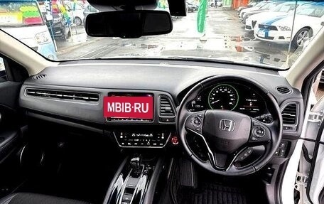 Honda Vezel, 2019 год, 1 499 000 рублей, 9 фотография