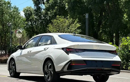 Hyundai Elantra, 2025 год, 1 790 000 рублей, 3 фотография