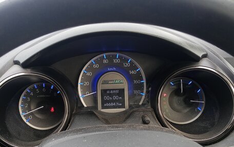 Honda Fit Shuttle I рестайлинг, 2012 год, 800 000 рублей, 1 фотография