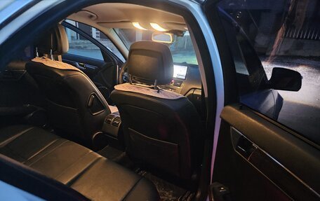 Mercedes-Benz C-Класс, 2008 год, 1 150 000 рублей, 11 фотография