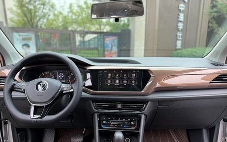 Volkswagen Tharu, 2022 год, 1 590 000 рублей, 7 фотография