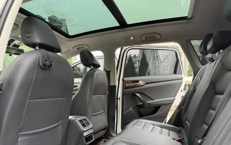 Volkswagen Tharu, 2022 год, 1 590 000 рублей, 6 фотография