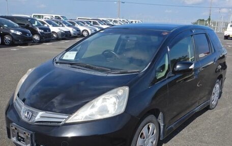 Honda Fit Shuttle I рестайлинг, 2015 год, 720 000 рублей, 3 фотография