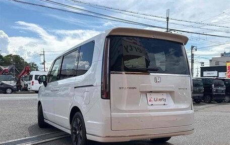 Honda Stepwgn, 2022 год, 1 955 222 рублей, 6 фотография