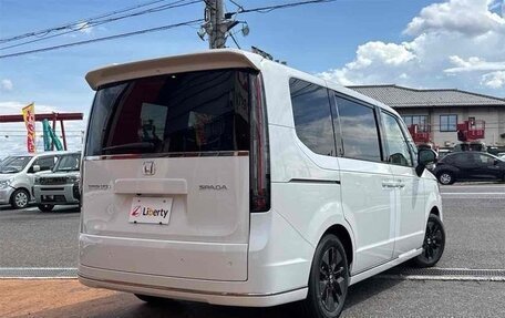 Honda Stepwgn, 2022 год, 1 955 222 рублей, 4 фотография