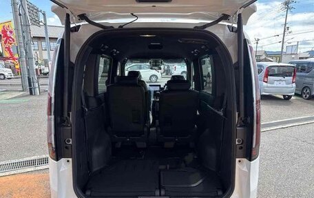 Honda Stepwgn, 2022 год, 1 955 222 рублей, 16 фотография