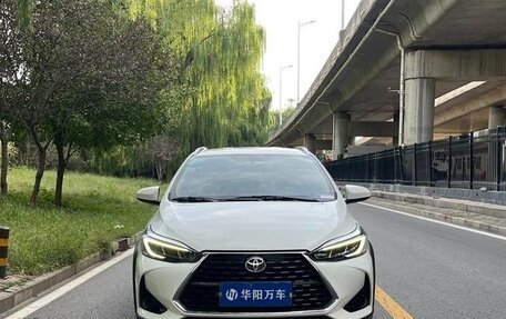 Toyota Yaris XP150 рестайлинг, 2022 год, 1 050 700 рублей, 3 фотография