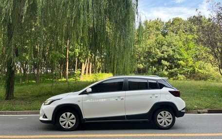 Toyota Yaris XP150 рестайлинг, 2022 год, 1 050 700 рублей, 5 фотография