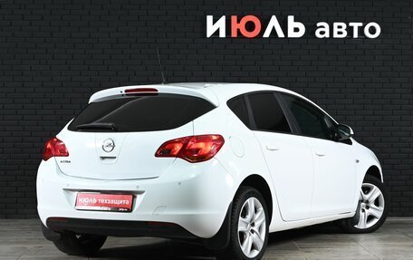 Opel Astra J, 2011 год, 750 000 рублей, 6 фотография