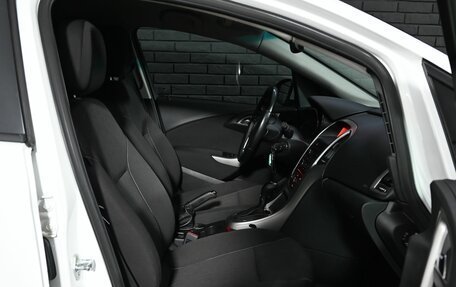 Opel Astra J, 2011 год, 750 000 рублей, 15 фотография