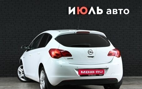 Opel Astra J, 2011 год, 750 000 рублей, 4 фотография