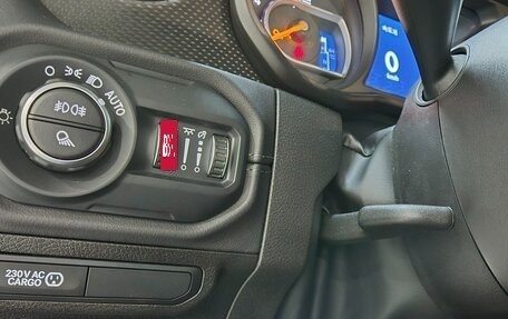 Jeep Gladiator, 2025 год, 7 130 000 рублей, 13 фотография