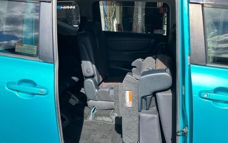 Toyota Sienta II, 2021 год, 1 095 000 рублей, 15 фотография