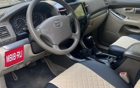 Toyota Land Cruiser Prado 120 рестайлинг, 2005 год, 1 500 000 рублей, 4 фотография